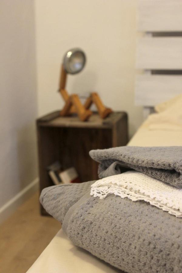 La Casetta Ferrara B&B ภายนอก รูปภาพ